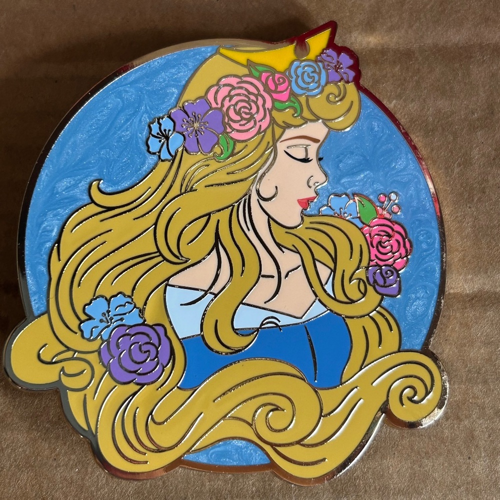 Pink a la Mode Aurora Flower Portrait Pin Sleeping Beauty